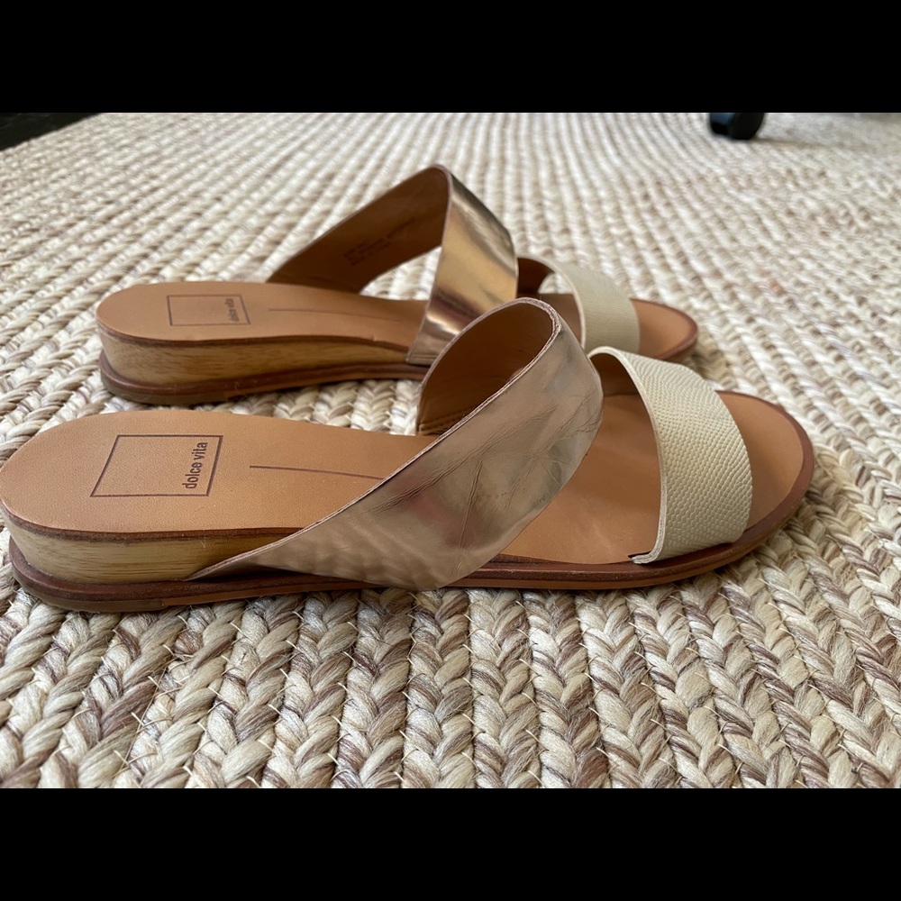 Dolce Vita Slides